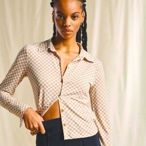 Abercrombie & Fitch White Checkered Button Up Blouse